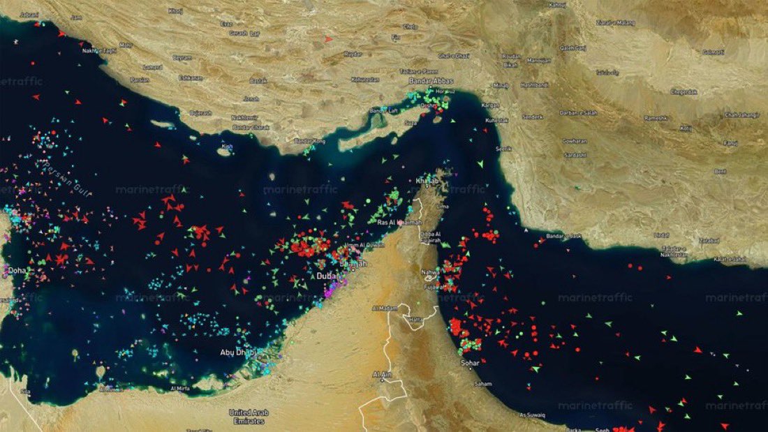 A_M_R_M1's tweet photo. 🚨 A blockade of Iran’s ports would lead to a global energy crisis, and the most affected countries would be:

China: Higher oil prices and disruption of industrial activity
Japan: Total dependence on imported energy
South Korea: Impact on industry and exports
India: Rising inflation and higher energy costs

Conclusion:
The strongest impact would be a global rise in oil prices and disruption of the entire Asian economy.