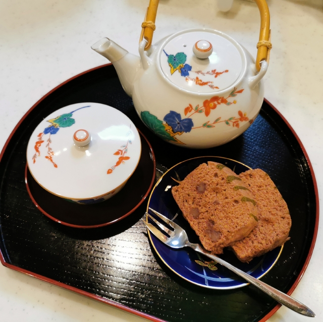 blackdog1tokyo's tweet photo. きびあじを使った、徳島銘菓 小男鹿(さおしか)の作り方を紹介したいと思います😊

徳島を代表する和菓子の一つですが、材料はスーパーで買える材料中心なので家庭でも作ることが出来ますよっ😉

👇作り方
https://t.co/2YweDABaA9 https://t.co/u5AIYzxiky