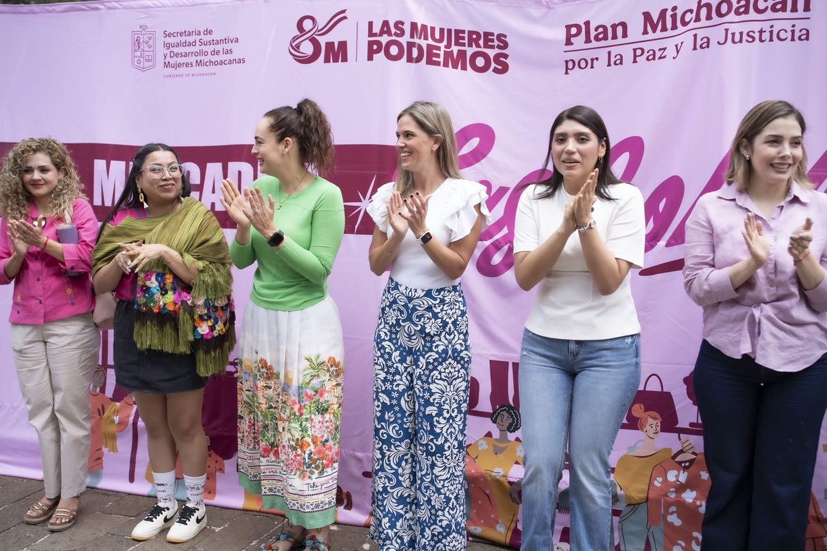 daniDlosantos's tweet photo. Gonzalez y que tuve el gusto de asistir en representación del secretario de gobierno Raúl Zepeda Villaseñor 🤝✨ Estos espacios nos recuerdan que cuando hay oportunidades, el esfuerzo de muchas mujeres se transforma en bienestar para sus familias y sus comunidades. https://t.co/s6AjOyPoGK