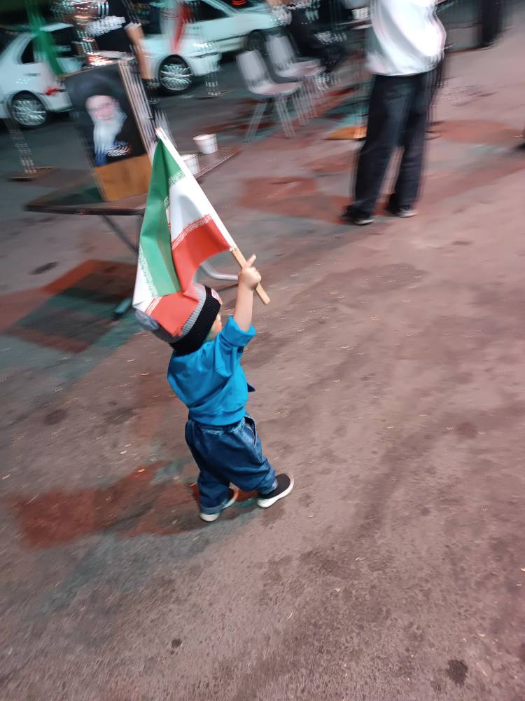 tavabinam's tweet photo. نسل جدیدمون اینطوریه‌! بگو ماشالله https://t.co/BpGeVs6Dmi