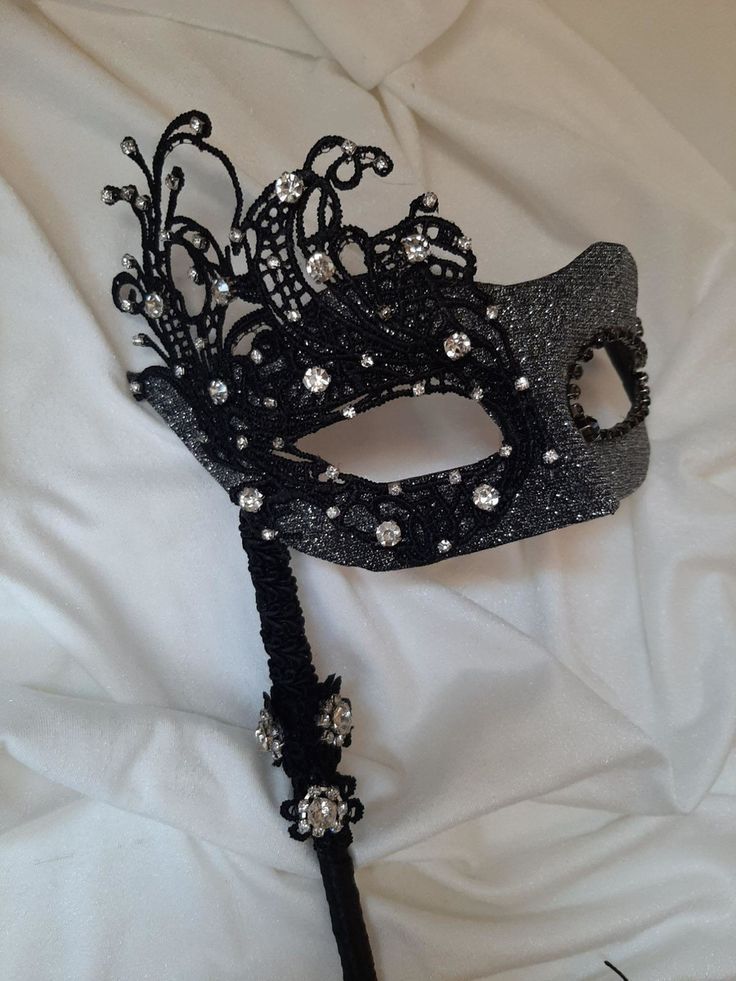 𝐂𝐎𝐑𝐈𝐍. tweet media