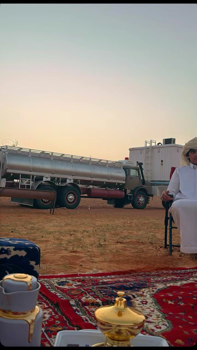 j502jl's tweet photo. صداقةٍ ماترفع الراس ماعنها سؤال 
بعها ولو بريال وامهل على شرايها . https://t.co/qw77QdIADC