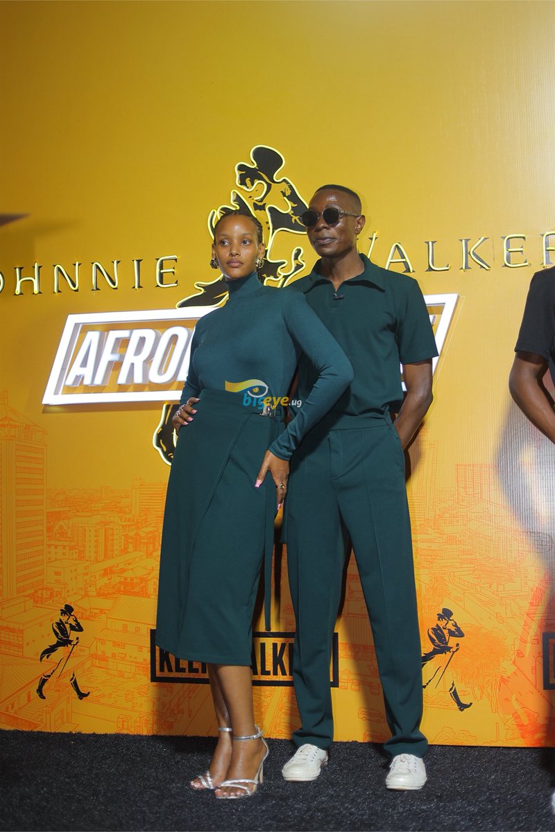 BigEyeUG's tweet photo. Matching outfit stage has come to the party
#JWAfroExchange #JohnWalker https://t.co/cFjovhuQ1S