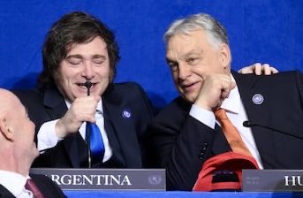 Cayó Orban, y antes de fin de año es posible la derrota de Trump en la elección de medio término.
Milei, aferrado a Netanyahu, repudiado en todo el mundo, como mayor aliado, suma debilidad externa a su creciente debilidad interna.