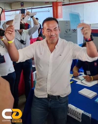 Dua Chipa tweet media