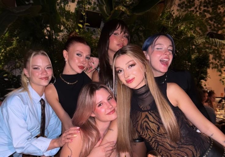 Şu kızları artık rahat bırakmanız dileğiyle ya 
🤍🫂