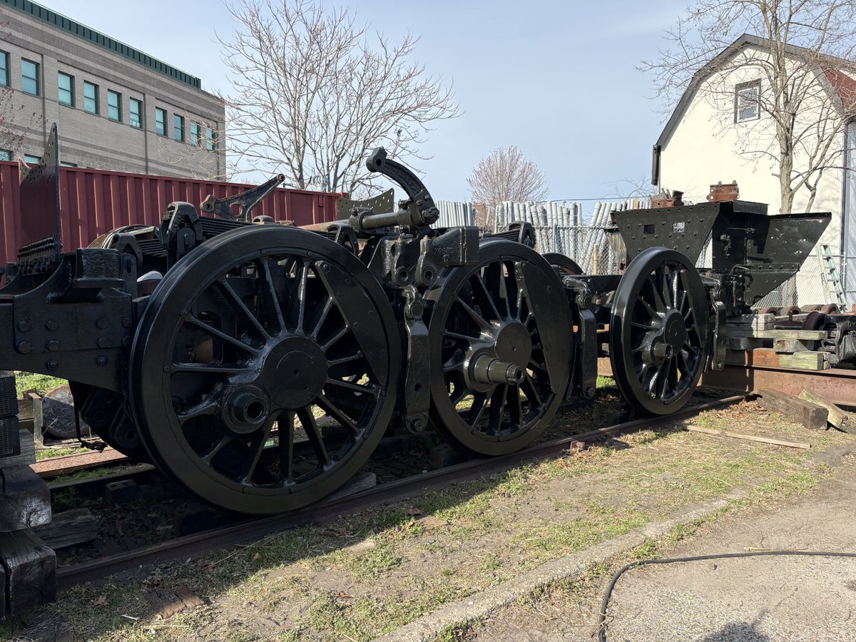 Steam Up LIRR 39 tweet media