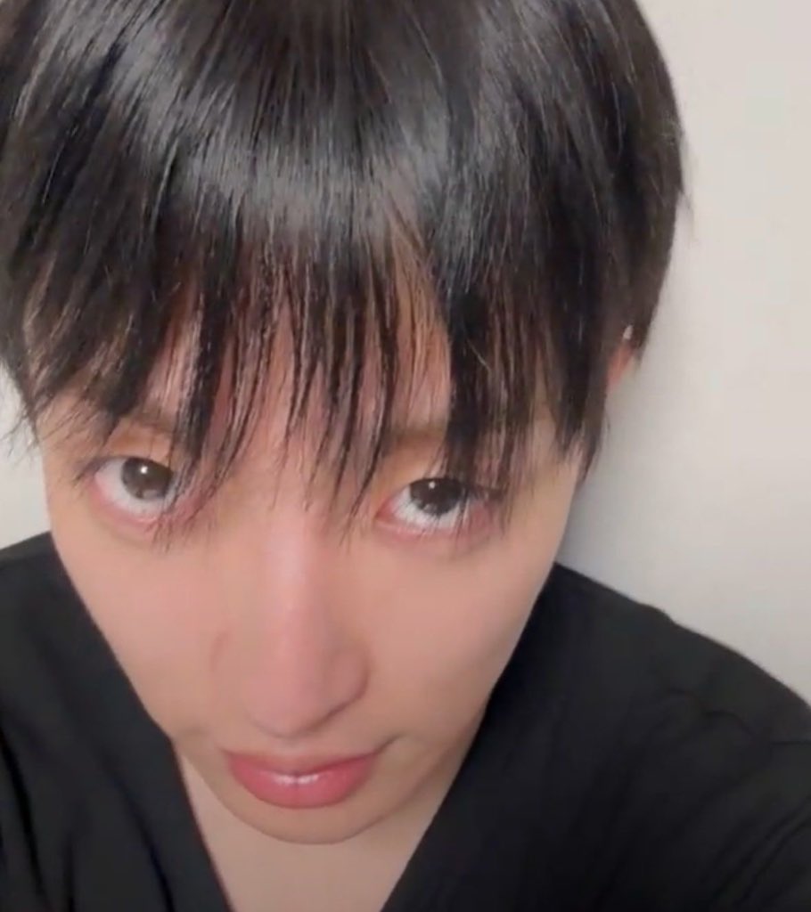 ◌ . ࣪ k.k || typing…𓇻 tweet media