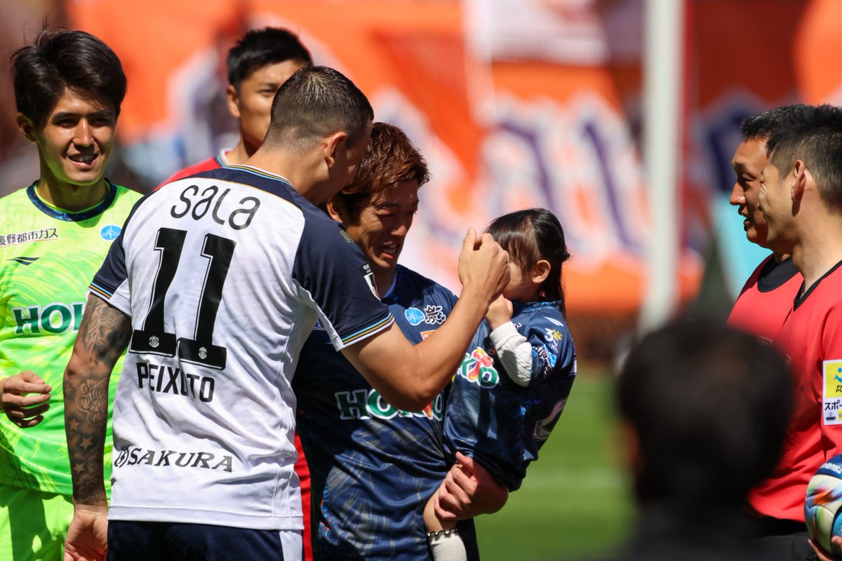 Haru_11203's tweet image. 260412 #jubilo #ジュビロ磐田 #マテウスペイショット 
#AC長野パルセイロ #藤川虎太朗

昨日のほっこりタイム😖🩵