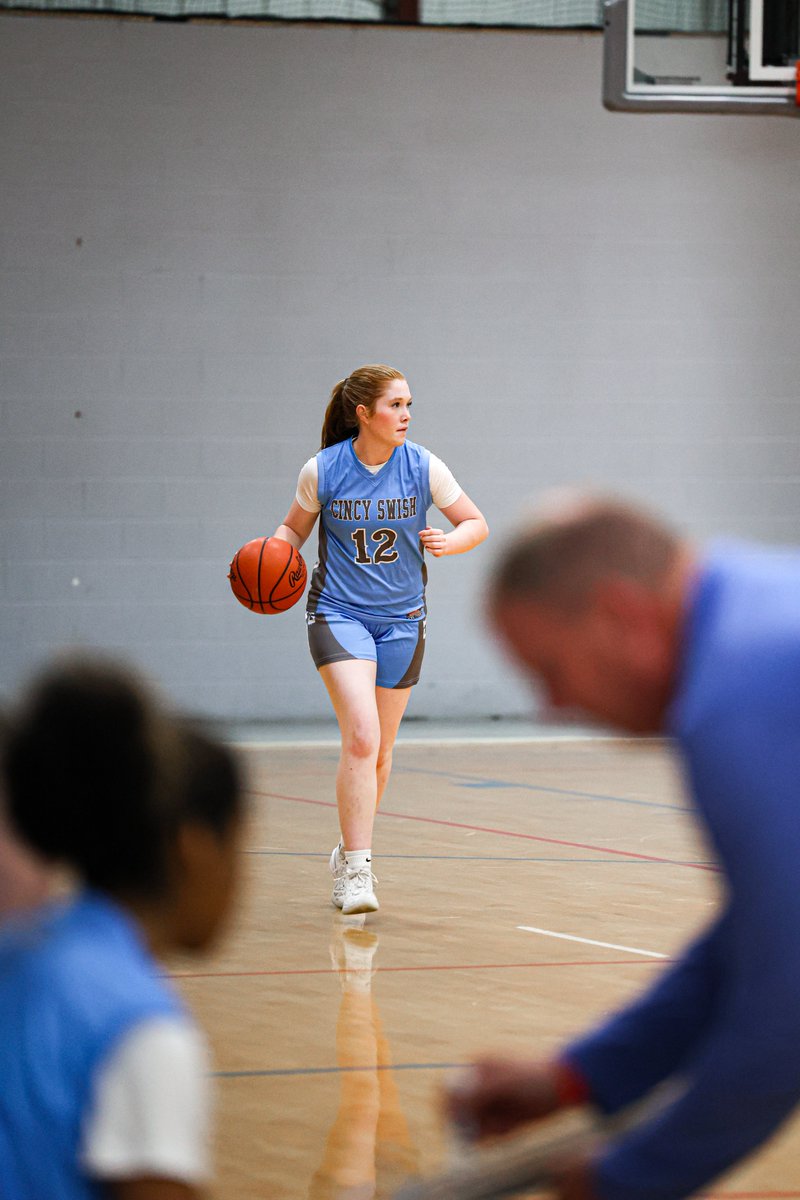 GCBGirlsLeague's tweet photo. Day 2 at the Battle in the Buckeye State 🔥

📸 View our full photo gallery from the event at https://t.co/Tu0VSQvSX6

🔁 Tourney recap coming soon!

@Legends_Bball 
@CincySwish 
@ocbgirlsaau 
@Kylie_perone44 
@AvaGinn264513 
@yayaparrish2 https://t.co/EIVzHJcXMr