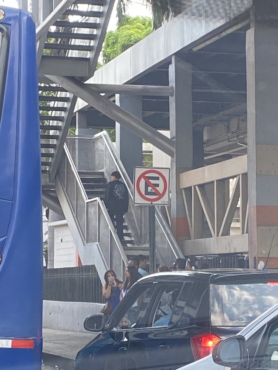 Juan Ycaza tweet media