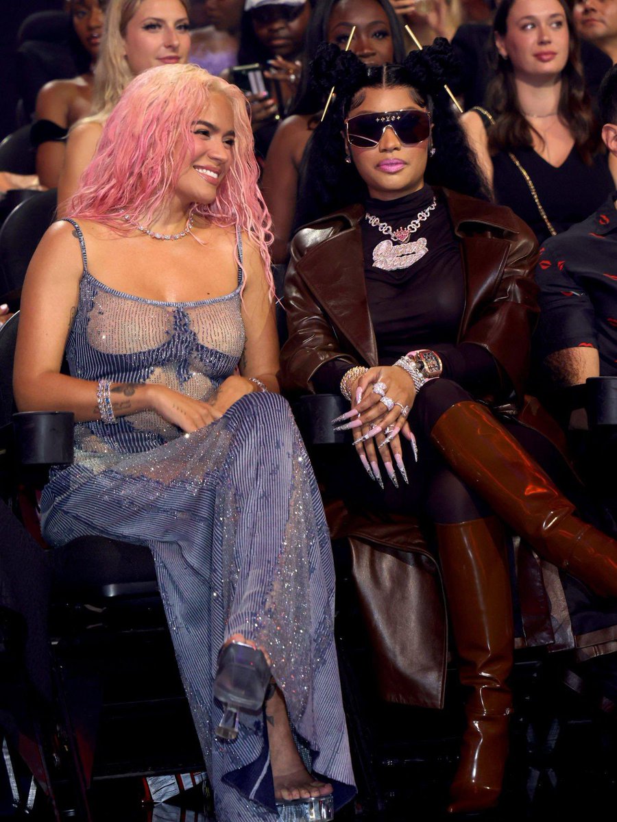 acervo minaj tweet media