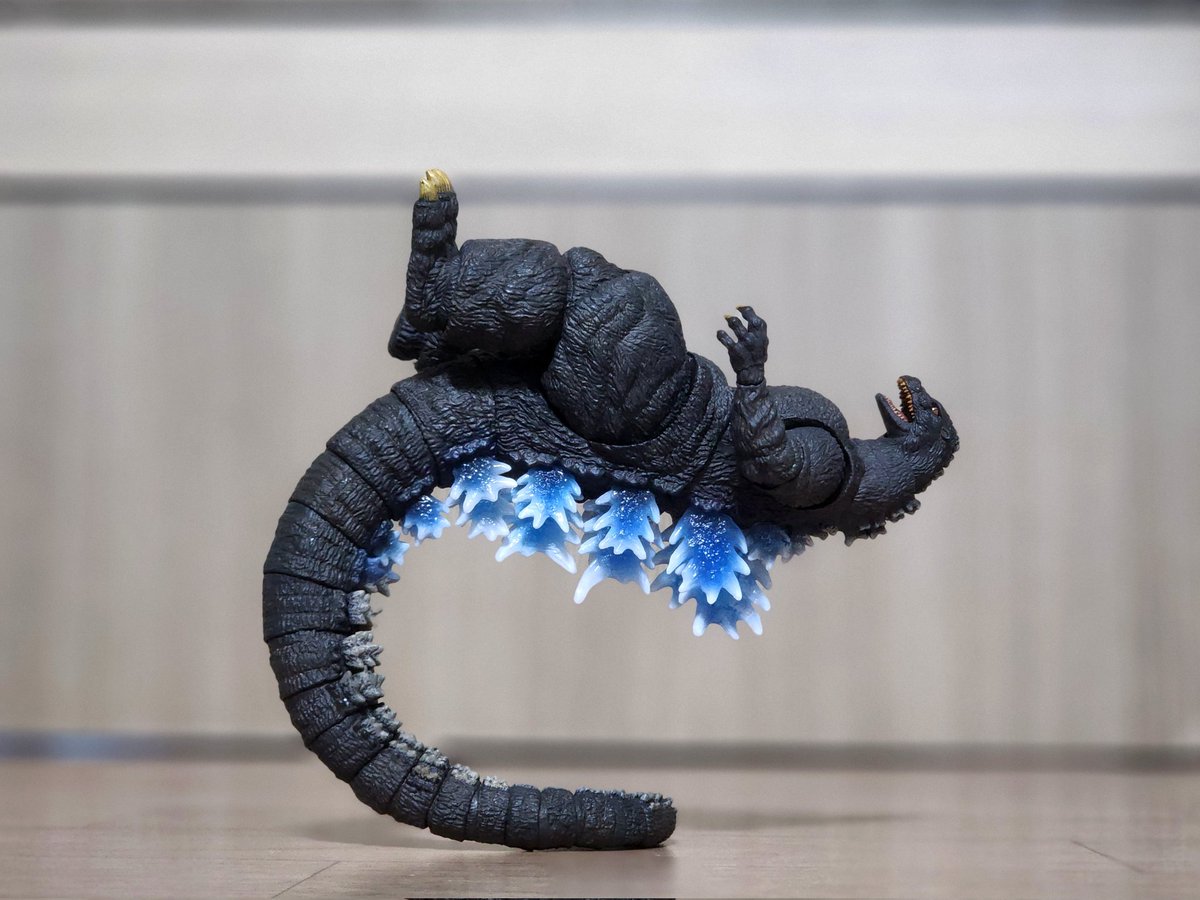 GhidorahStan1964 tweet media