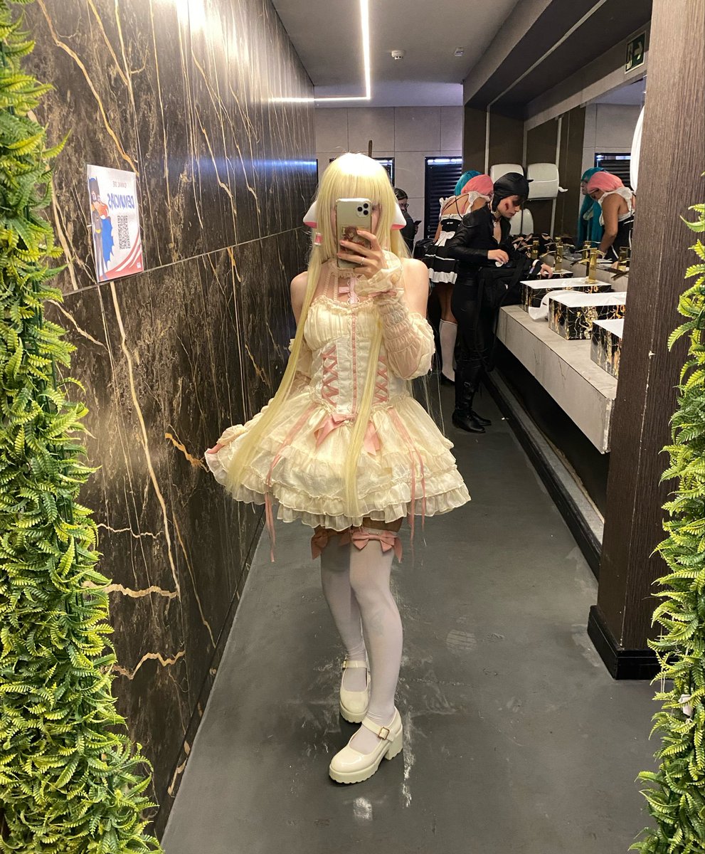 elly gatopostagem tweet media