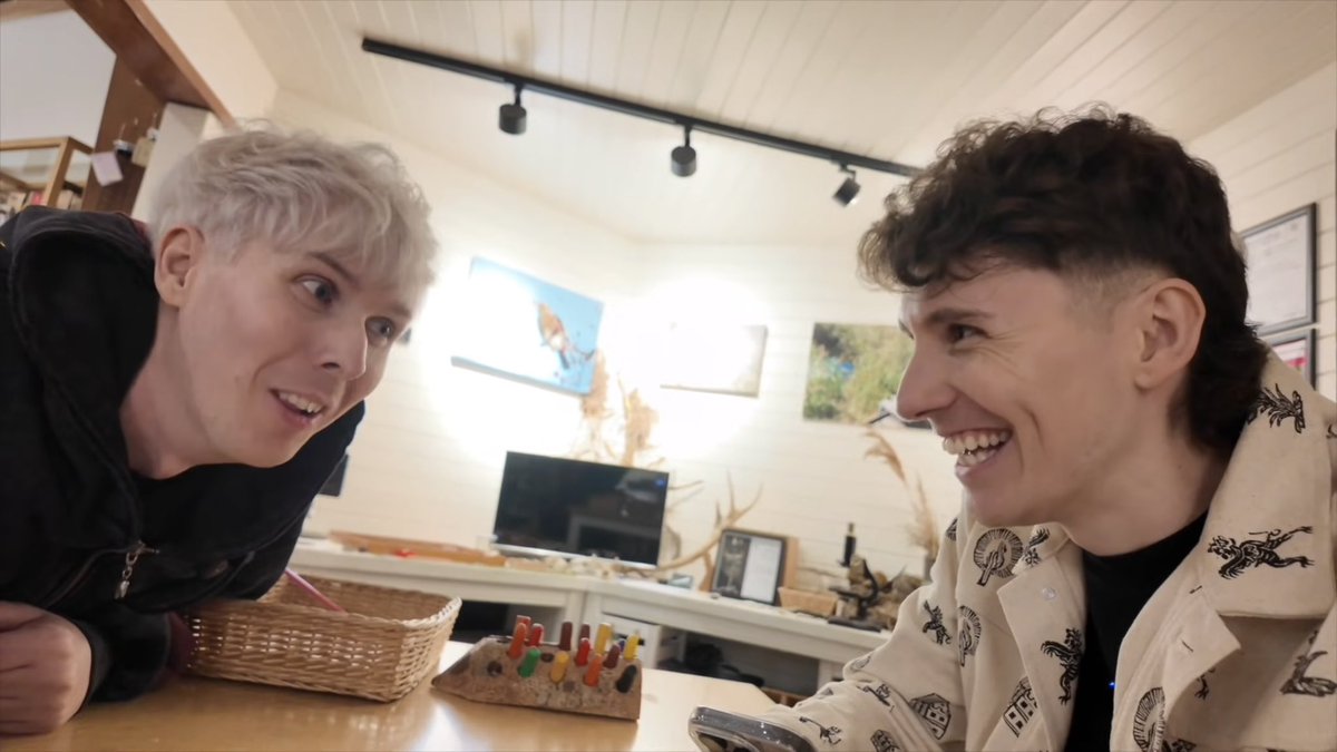 beth 🕷️ tweet media