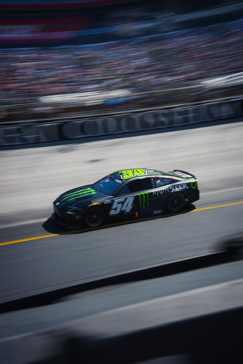 Joe Gibbs Racing tweet media