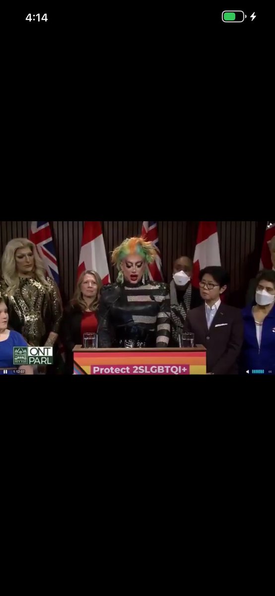 MrMiserable tweet media