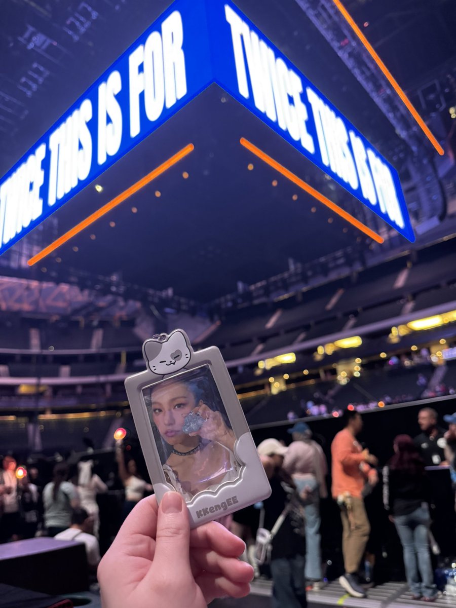 katie🍦 tweet media