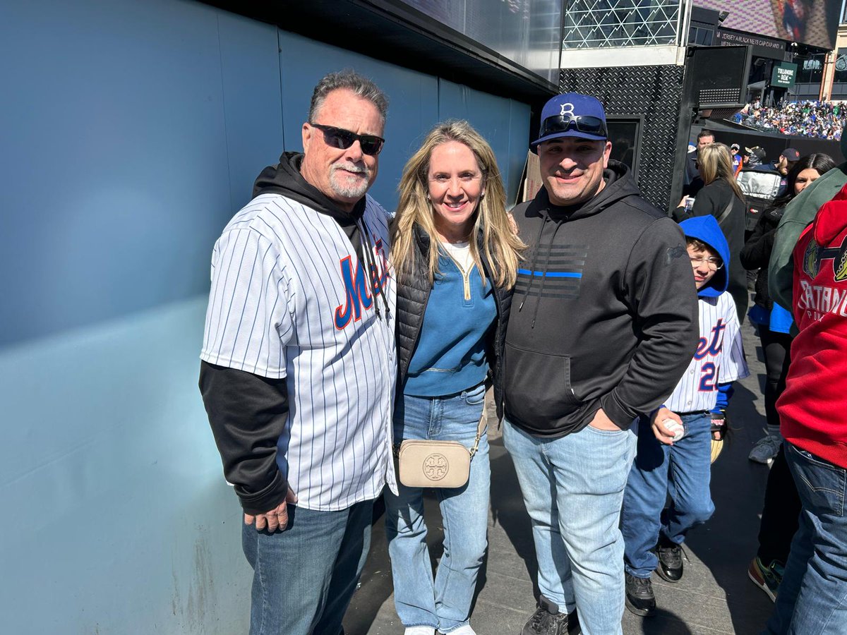 Blue Lives Matter NY tweet media