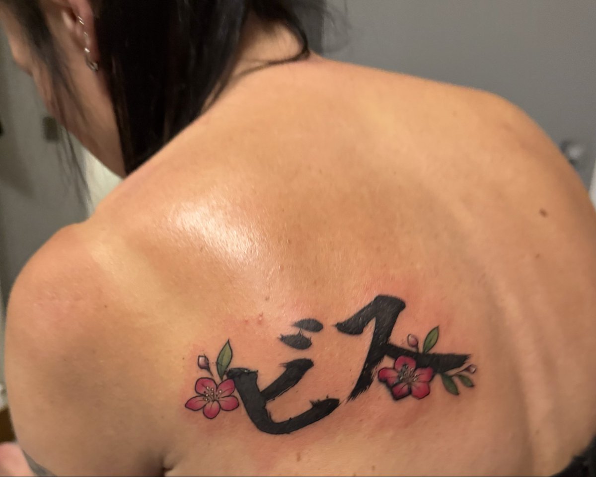 Manda Rin tweet media