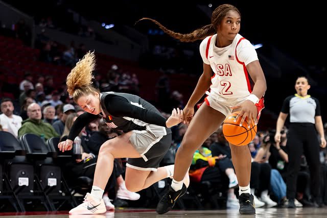 LegionGHoops tweet media