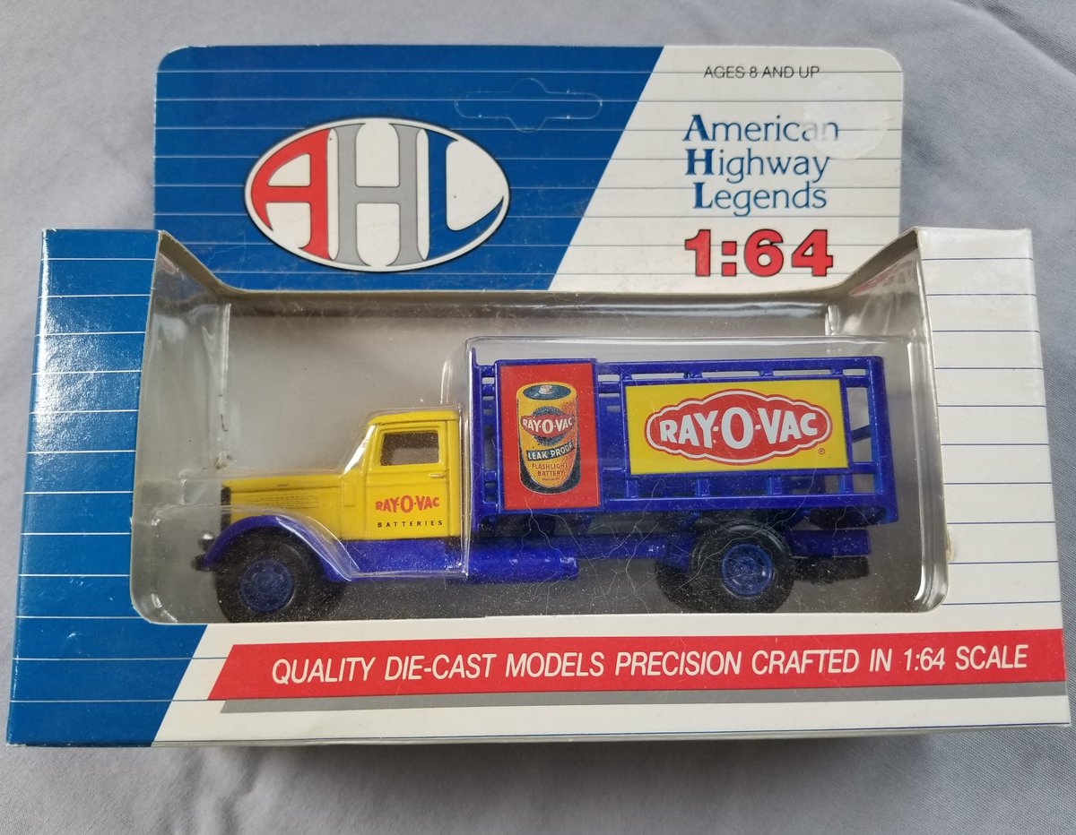 TeriE's tweet image. VINTAGE Hartoy #AmericanHighwayLegends Ray-O-Vac #Batteries 1:64 #Peterbilt260 FREE SHIP
ebay.us/m/AVPBVU 

#vintagetoys #vintagediecast #hartoy #rayovac #rayovacbatteries #advertisingcollectibles #adpromos #peterbilt #vintagetrucks #collectibles #diecastcollectibles #AHL