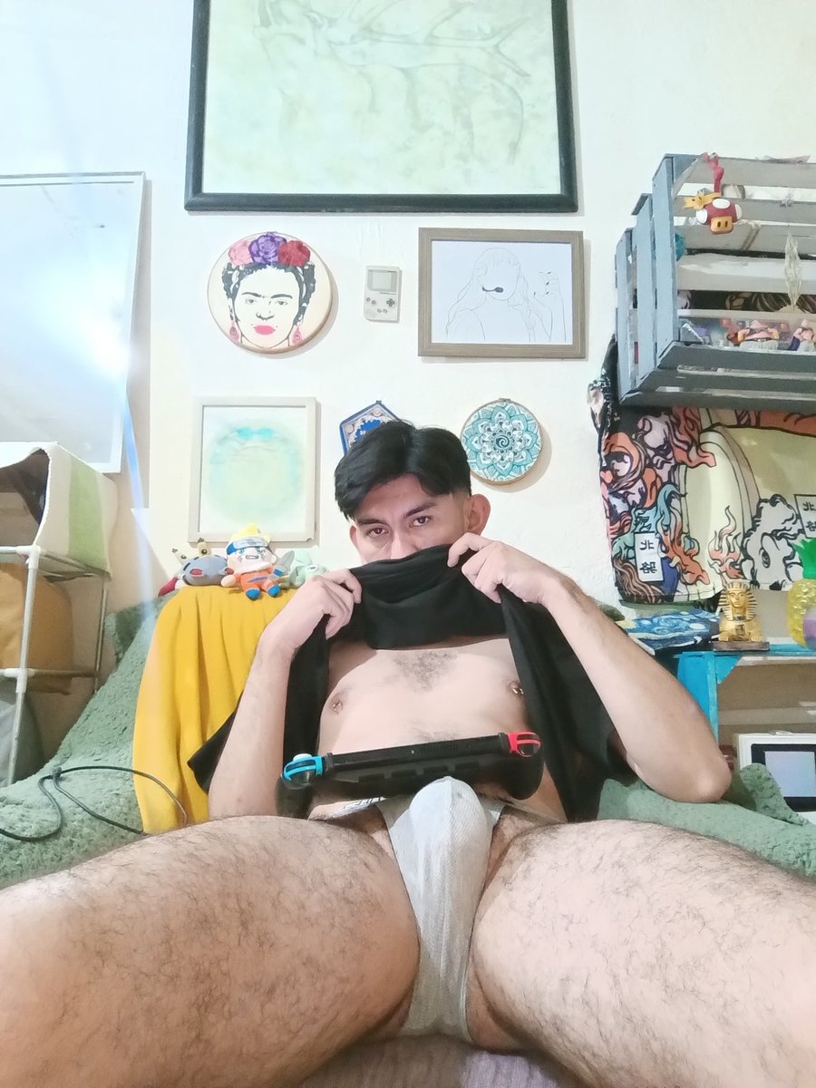 CarlottaRilo's tweet photo. https://t.co/7acoXHVtX8
Juego Fortnite?
🐒🎮👃🏼🩲 https://t.co/wZPO6s8Xpu