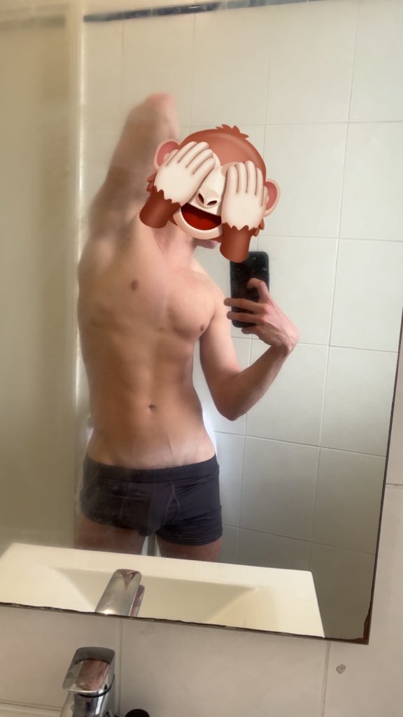 adrien tweet media
