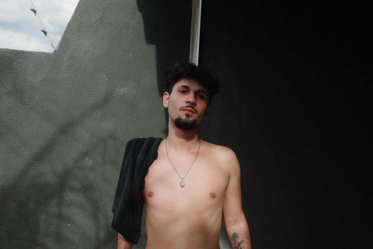 léo 🐣 tweet media