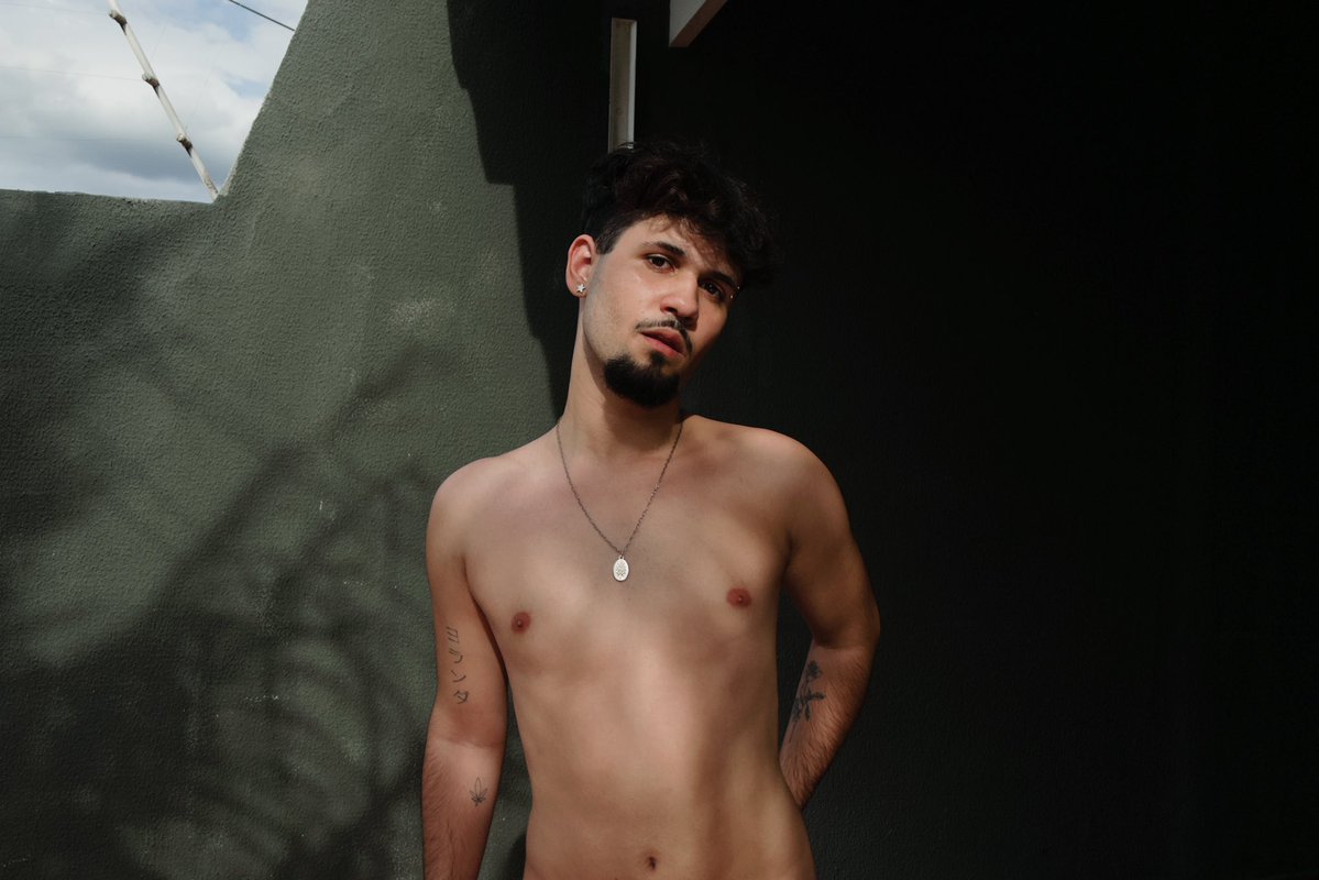 léo 🐣 tweet media