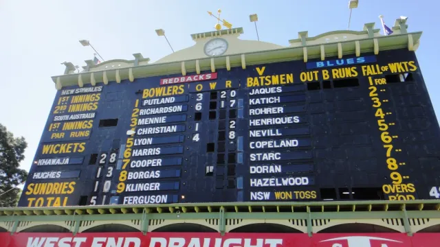 rmotters's tweet photo. @MartinSLewis Love the masters leaderboard, took me a while to get used to it. Much like the Cricket scoreboards, of old. #tradition https://t.co/4tVoBkd0F9