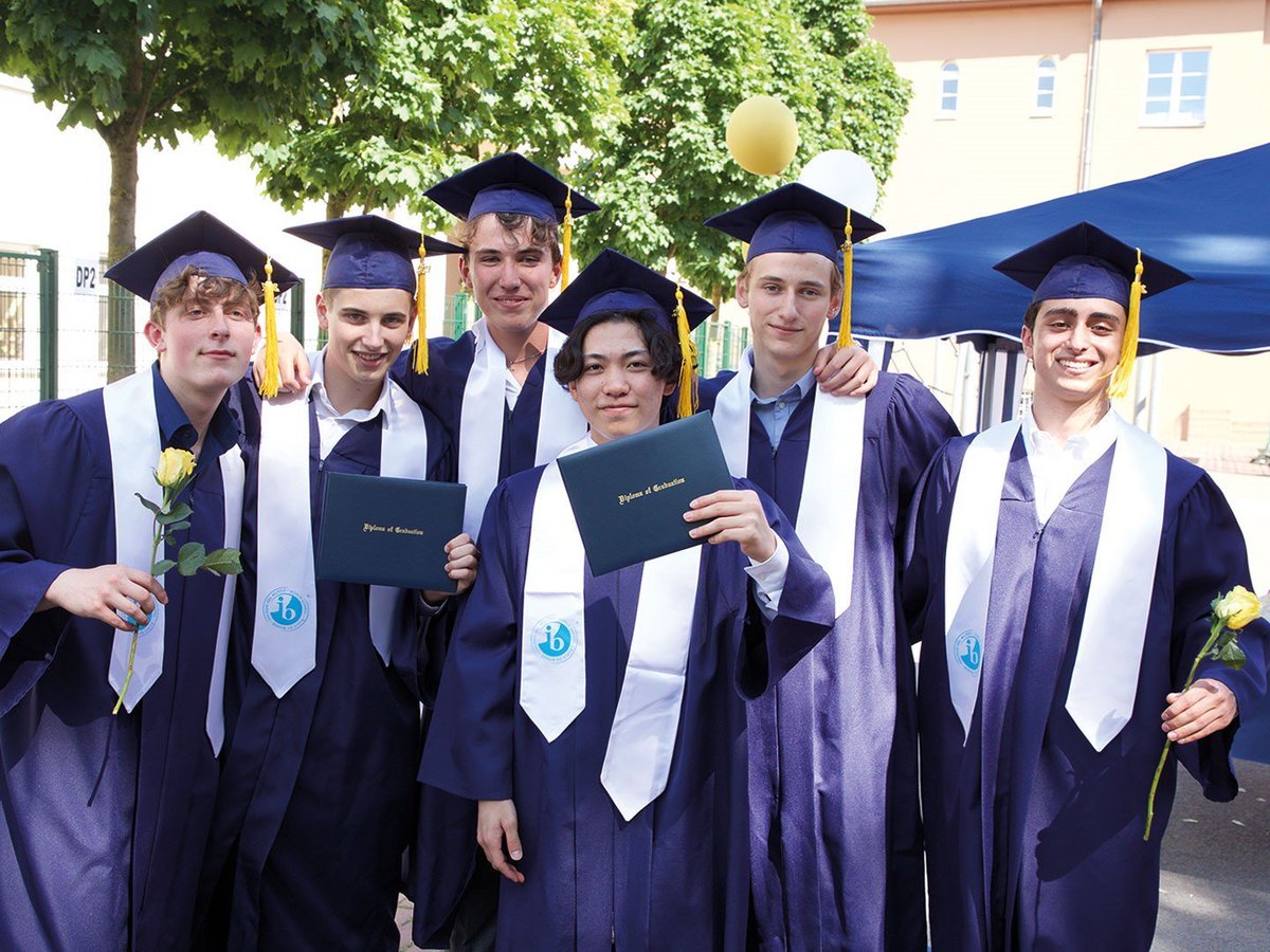 SuperJew tweet media