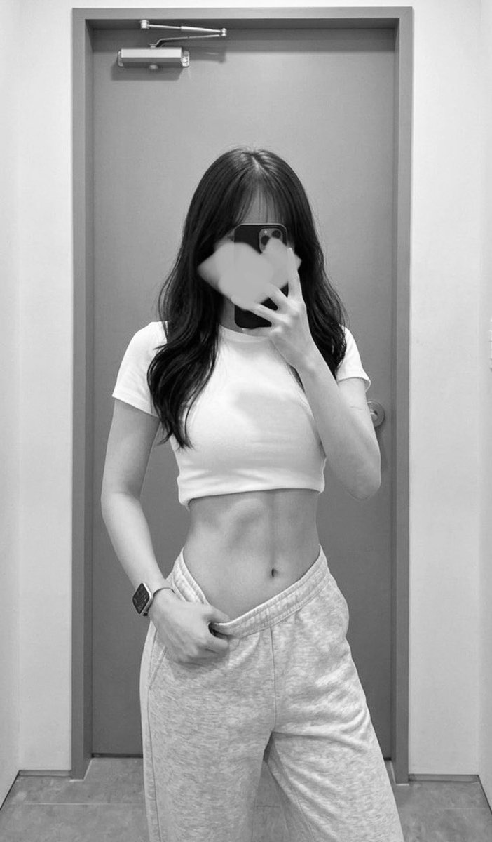 𝓘𝓾𝓵𝓲𝓪 tweet media