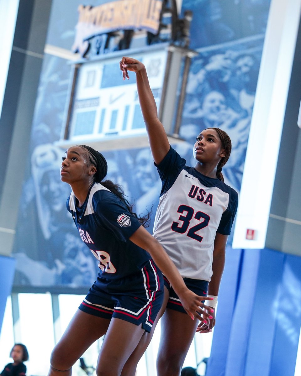 LegionGHoops tweet media