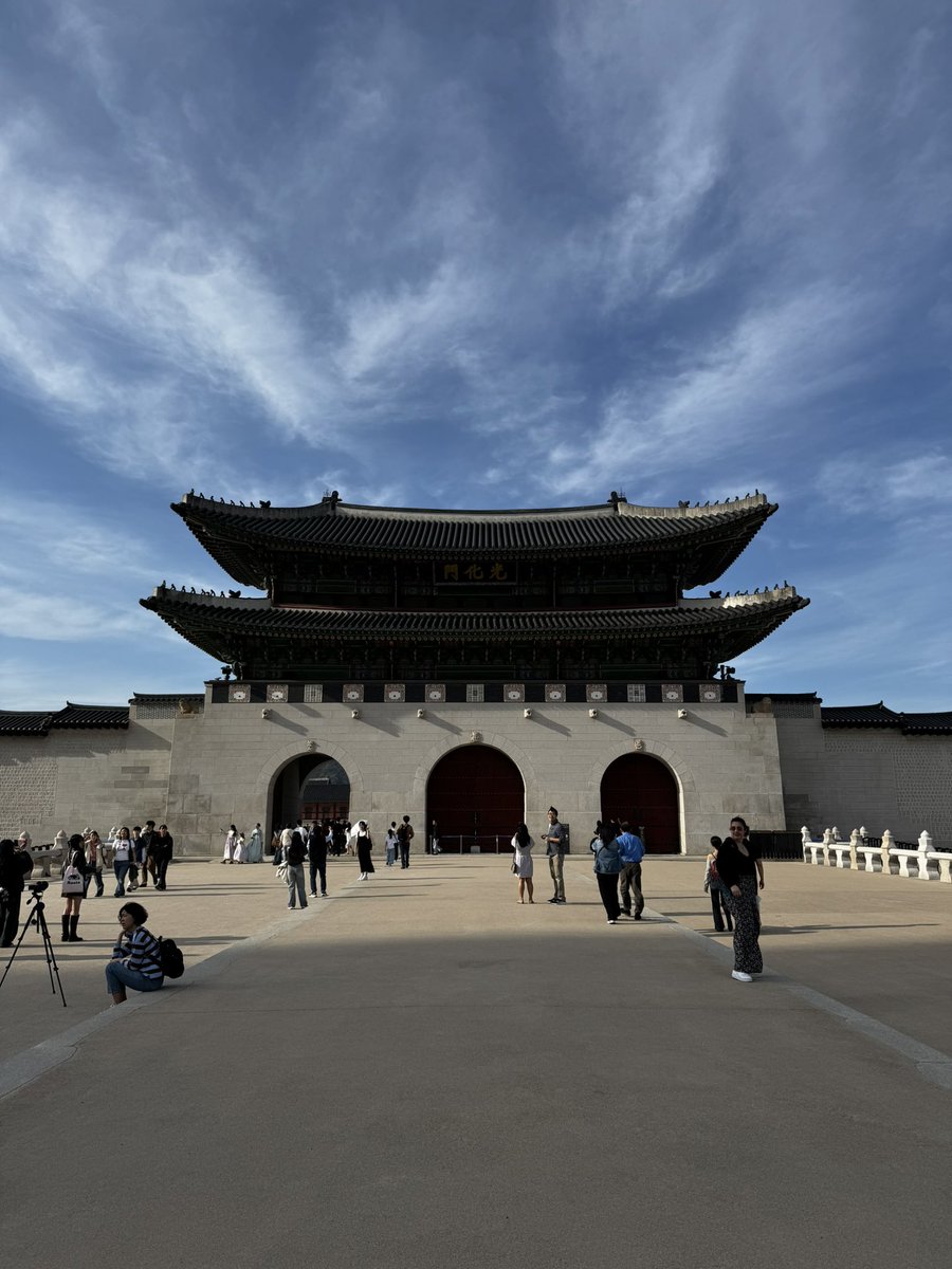 pdlr ♦️ 🔪 ⏳ 🎼 🔱 tweet media