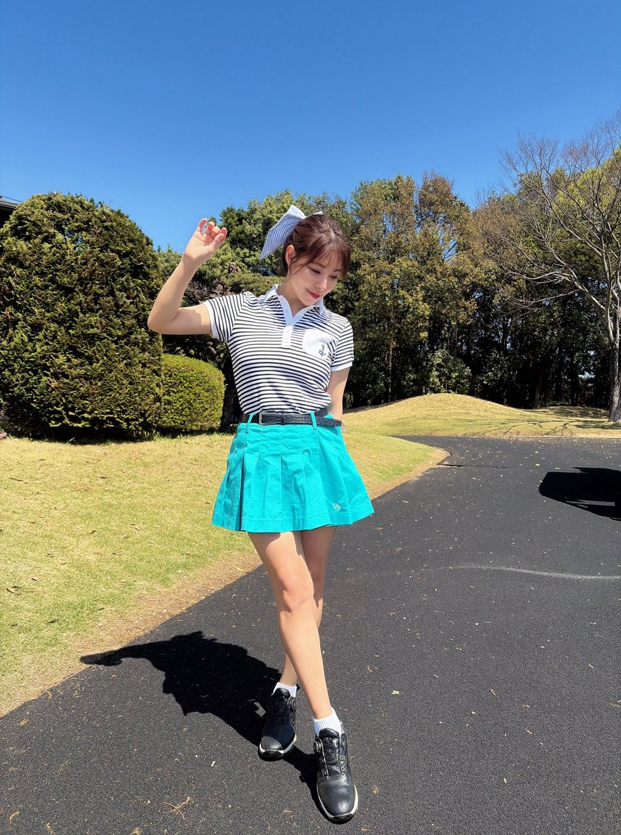KellyNishimura8's tweet photo. おはよう❣️✨ゴルフ日和だね⛳️
明日の21:00に5/5の個撮予約開始します📸✨覚えといてね🫶素敵なスタジオ用意できたよ！楽しみにね🥰 https://t.co/OtLRxw6r4m