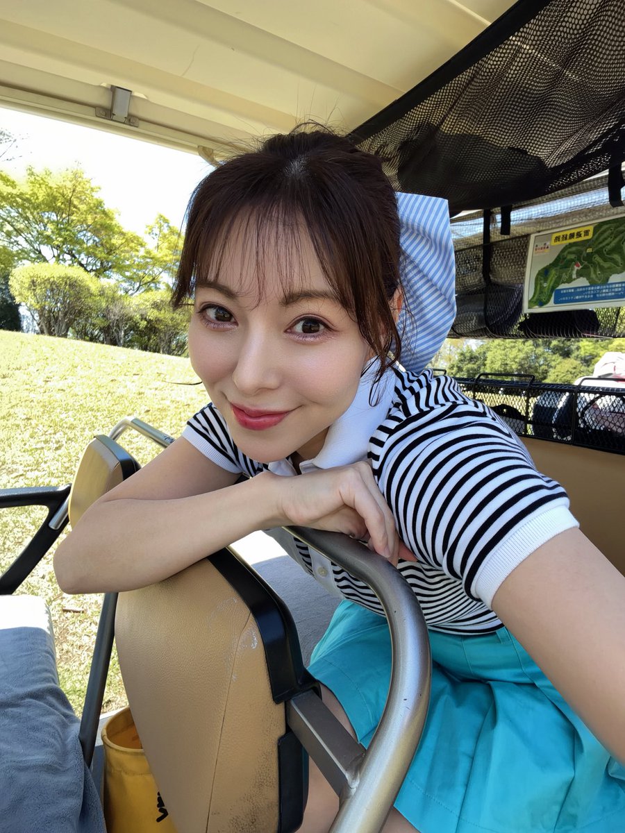 KellyNishimura8's tweet photo. おはよう❣️✨ゴルフ日和だね⛳️
明日の21:00に5/5の個撮予約開始します📸✨覚えといてね🫶素敵なスタジオ用意できたよ！楽しみにね🥰 https://t.co/OtLRxw6r4m