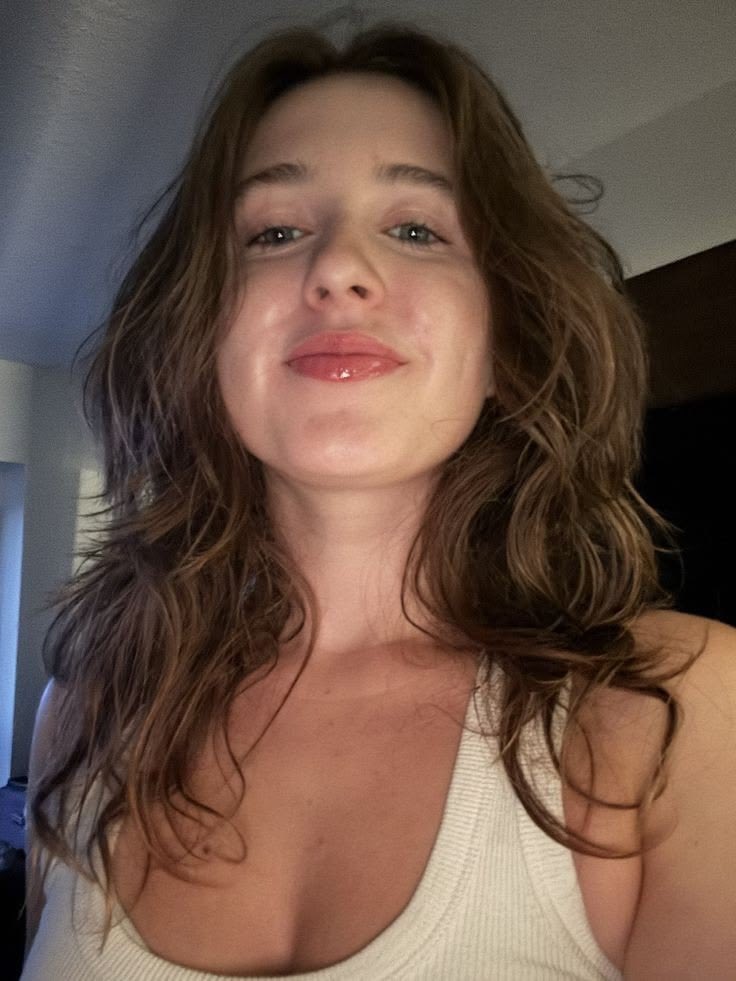 KennaLambert00's tweet image. Afternoon guys🤍💐

#everyone #texts #fun