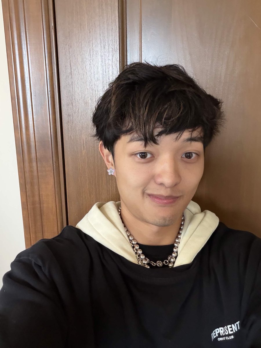 FearBuck tweet media