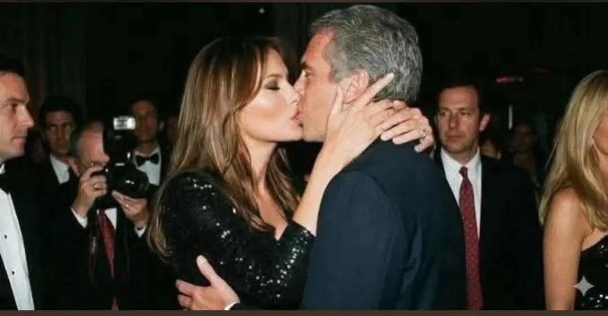 SANDRA🟦🟧NEVER OPEN INSTAGRAM DM LINKS tweet media