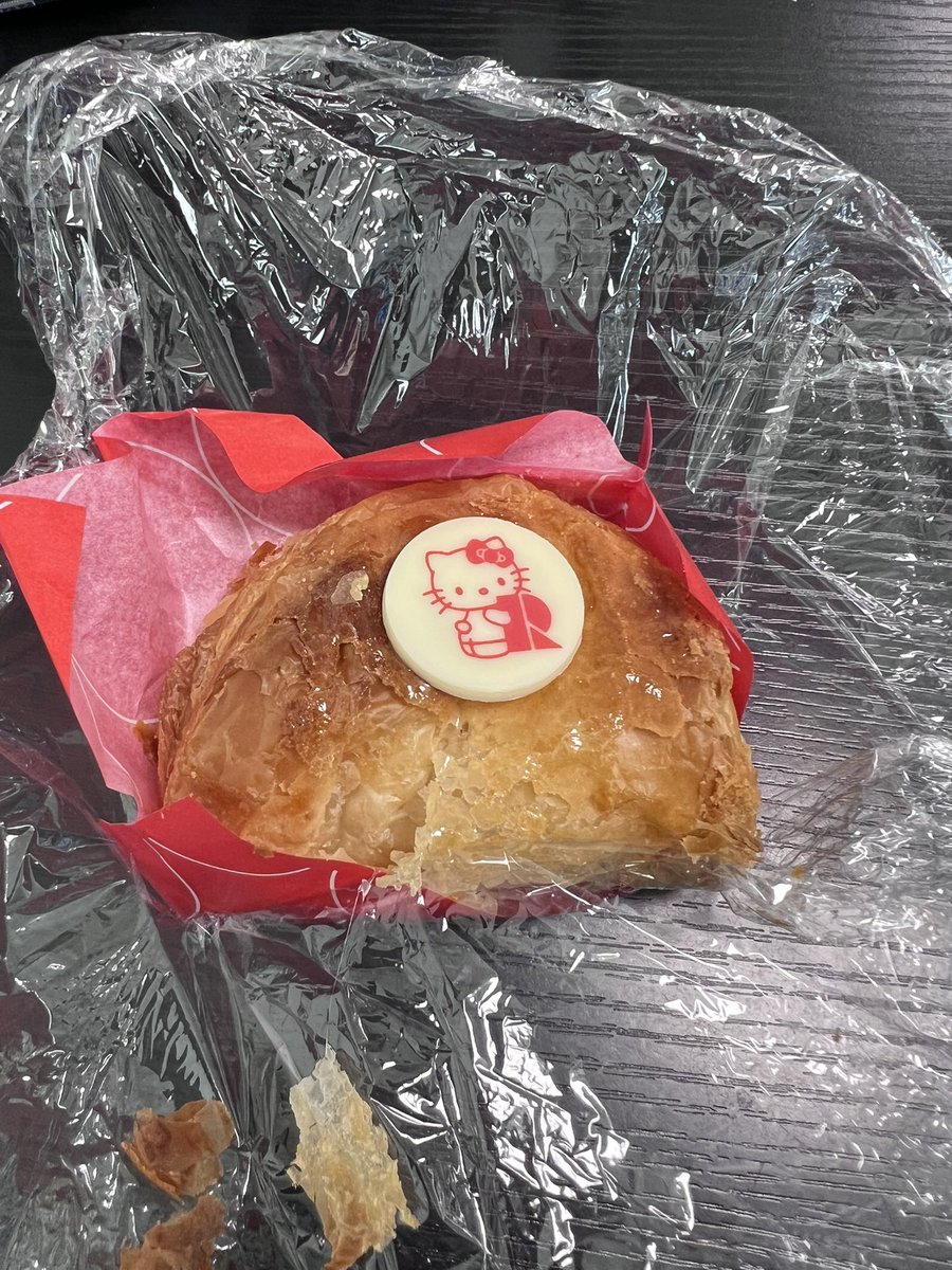 Takatakatan tweet media