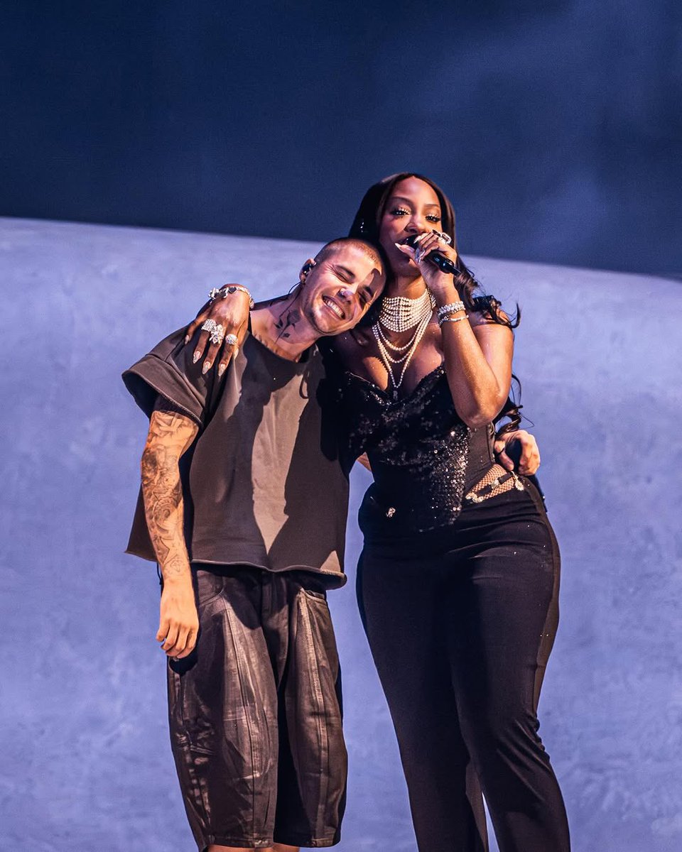 NOTJUSTOK tweet media