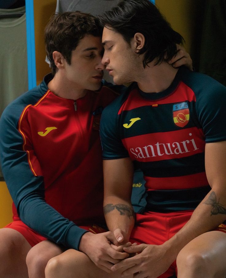 yvemilkovich's tweet photo. Juan Perales and Agustín Della Corte have more chemistry than the entire periodic table 😮‍💨 https://t.co/UfzAg9VwTf