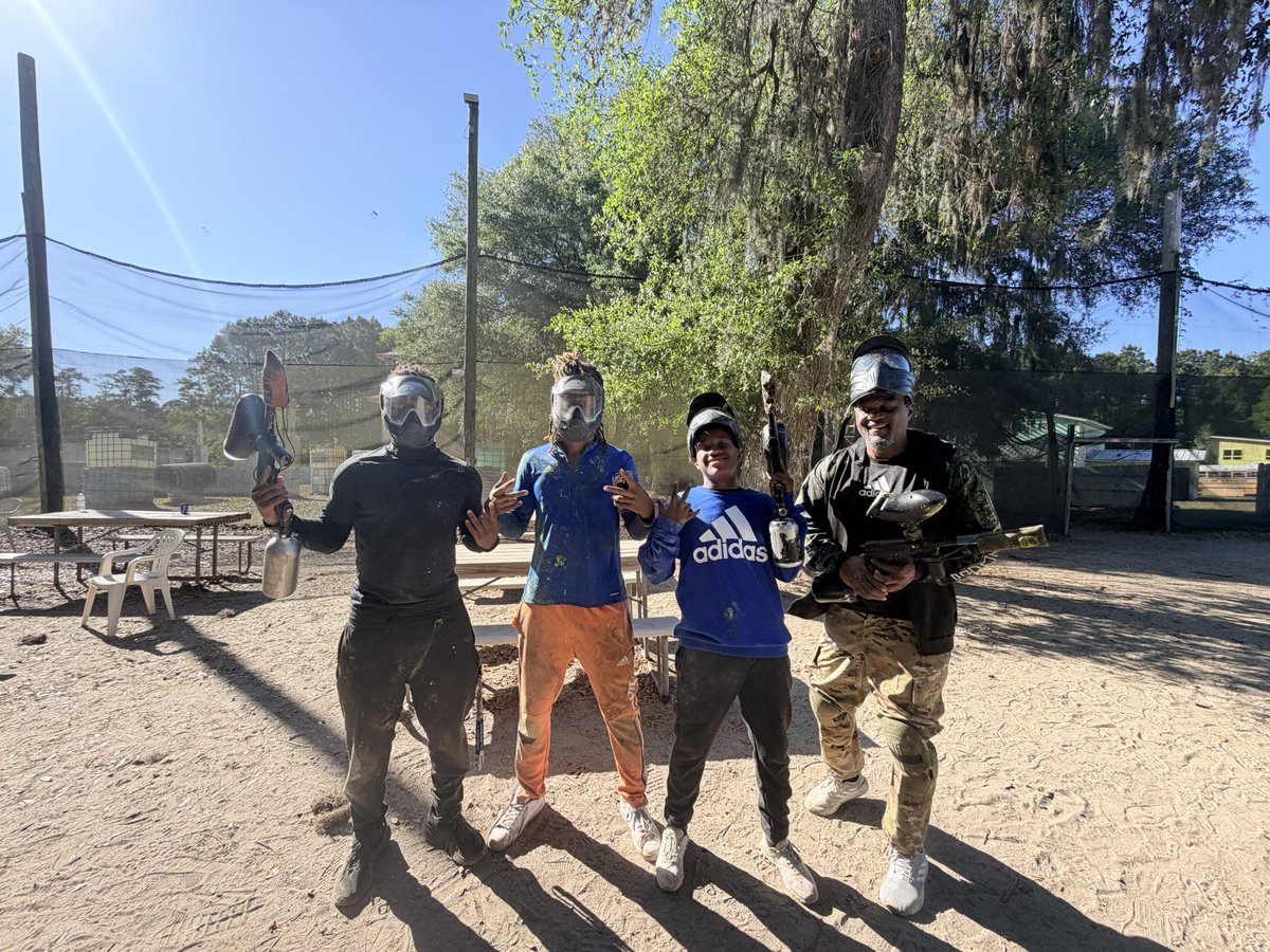 Happy Birthday to me 🎉 So many blessings have come my way, and there’s more to come.
#DB #Transferportal #Birthday 
<a href="/RecruitGeorgia/">Recruit Georgia</a> <a href="/TheSocialLionAL/">Anthony Levy (Ip_Ant)</a>