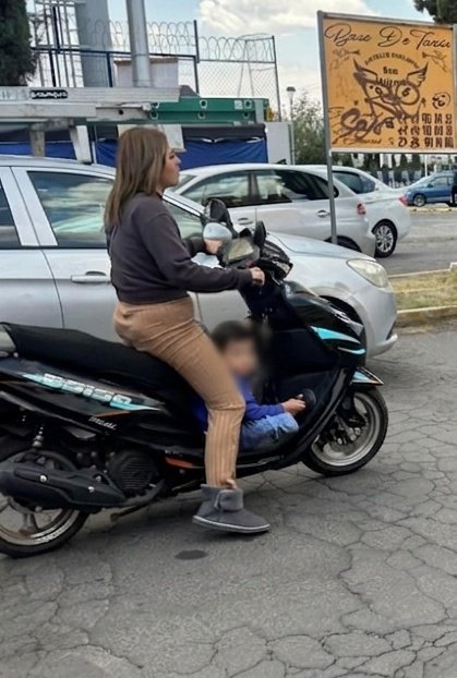 ★·.·´HeChIzErO`·.·★ tweet media