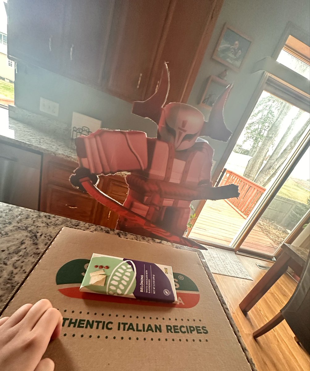 perverted yaoi fetishizer/ hyperlasers coxal bone tweet media