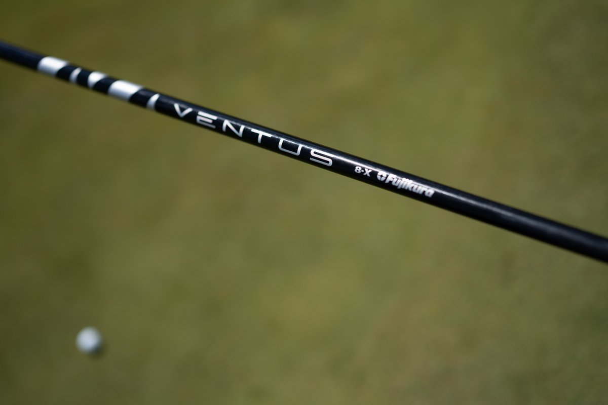 JR_HIRSHey's tweet photo. Rory McIlroy switched back to his Qi10 3-wood this week which means the winner of the last five major champions has used the Qi10 3-wood.

Six overall when you add in Scottie's 2024 Masters victory.

Good chance this one, like Rory, goes down as an all-time great https://t.co/5Z4wriXGLQ