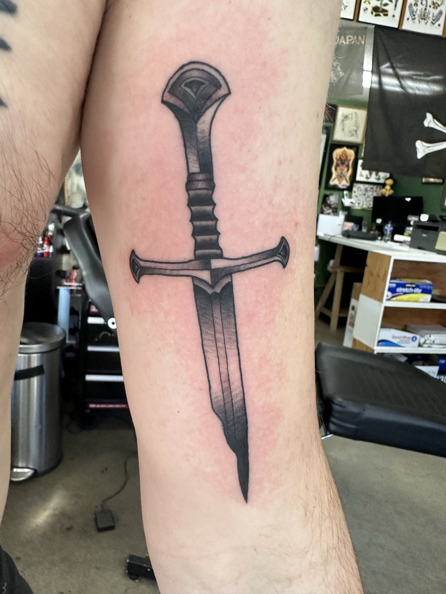 Andrew Frahm tweet media