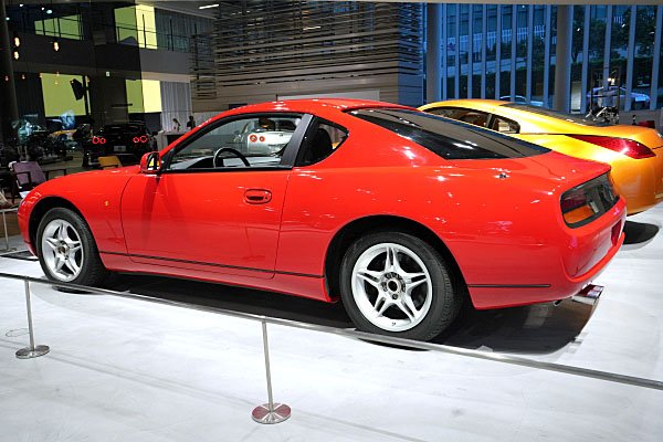 000_three's tweet image. 1997 Nissan Middle Sports concept / Z/Fairlady prototype intended to replace the Z32
...built on a modified US S14 240SX chassis with a front mid-ship KA24DE (engine in the front but positioned as far back as possible for ideal weight distribution)
