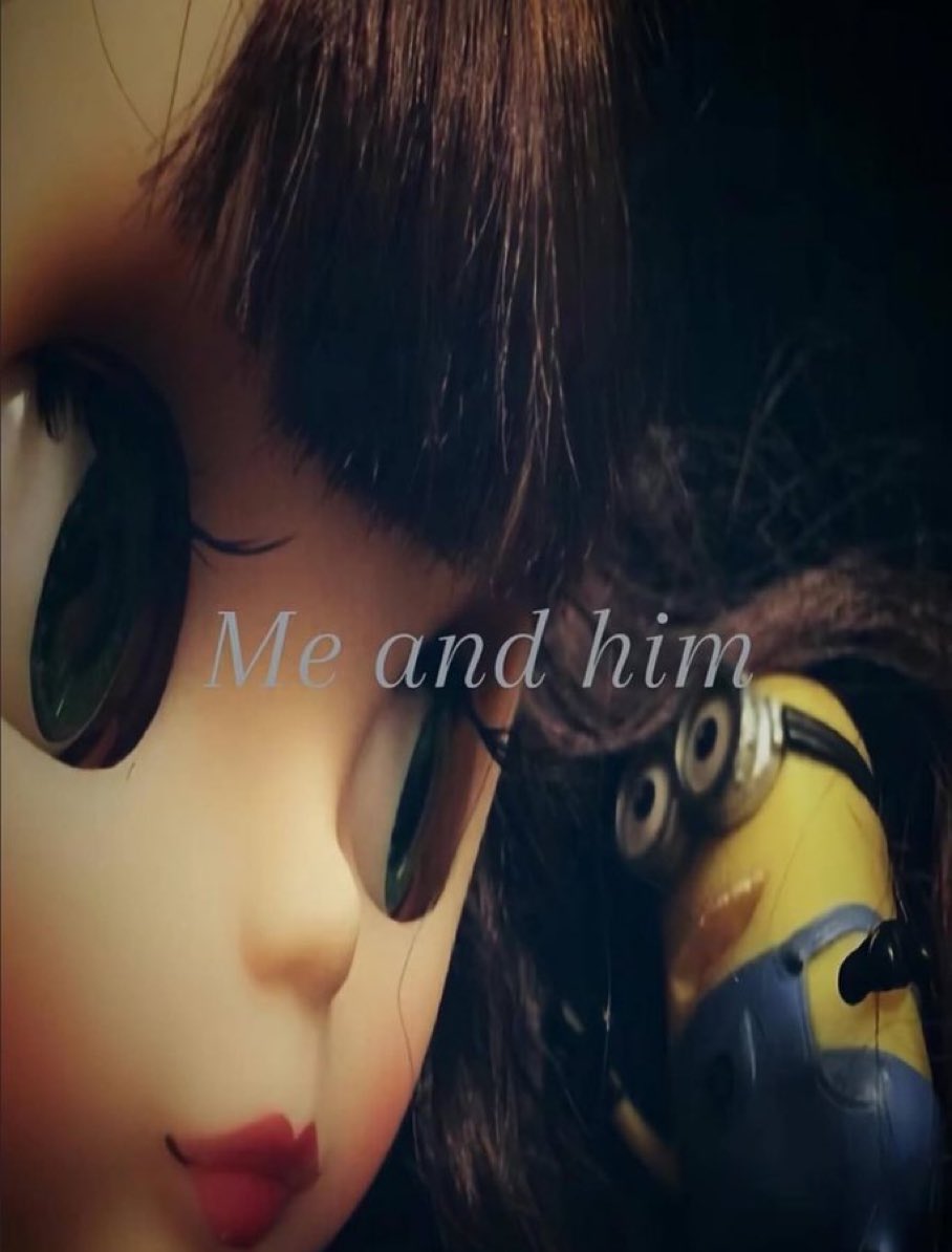 minion bot tweet media